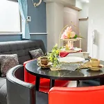 0102 Newly Opened Hotel Baika Family Friendly Free Parking 10 Minutes To Usj 102